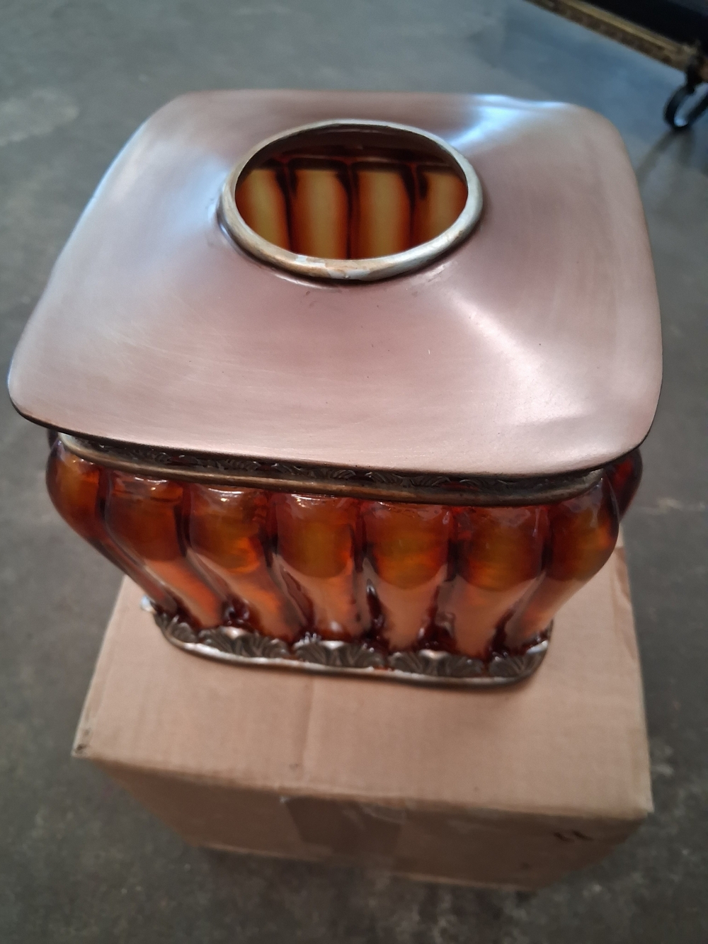 Decorative Amber Glass and Metal Accent Tissue Box Cover.